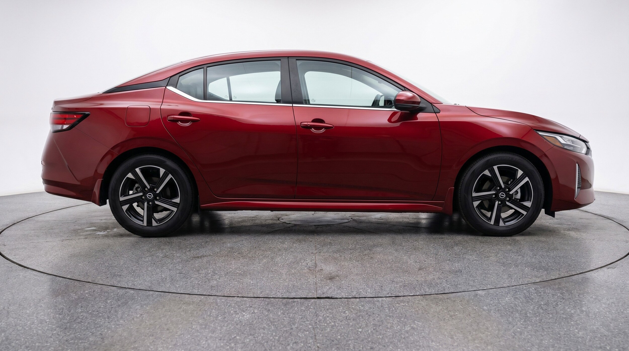 Thumbnail: 2025 Nissan Sentra - 11