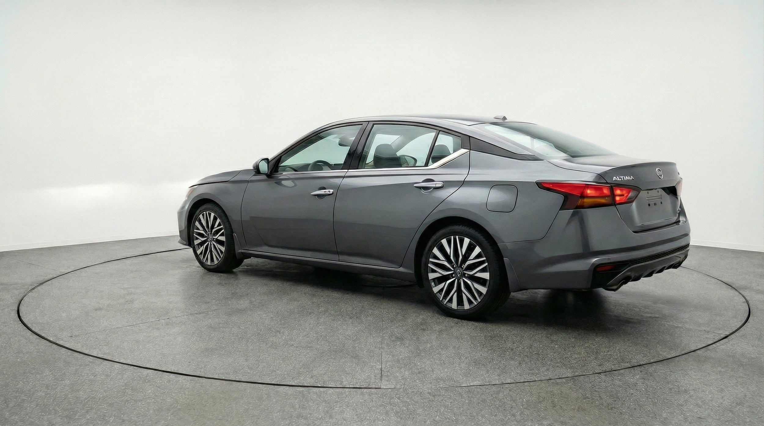 Thumbnail: 2025 Nissan Altima - 6