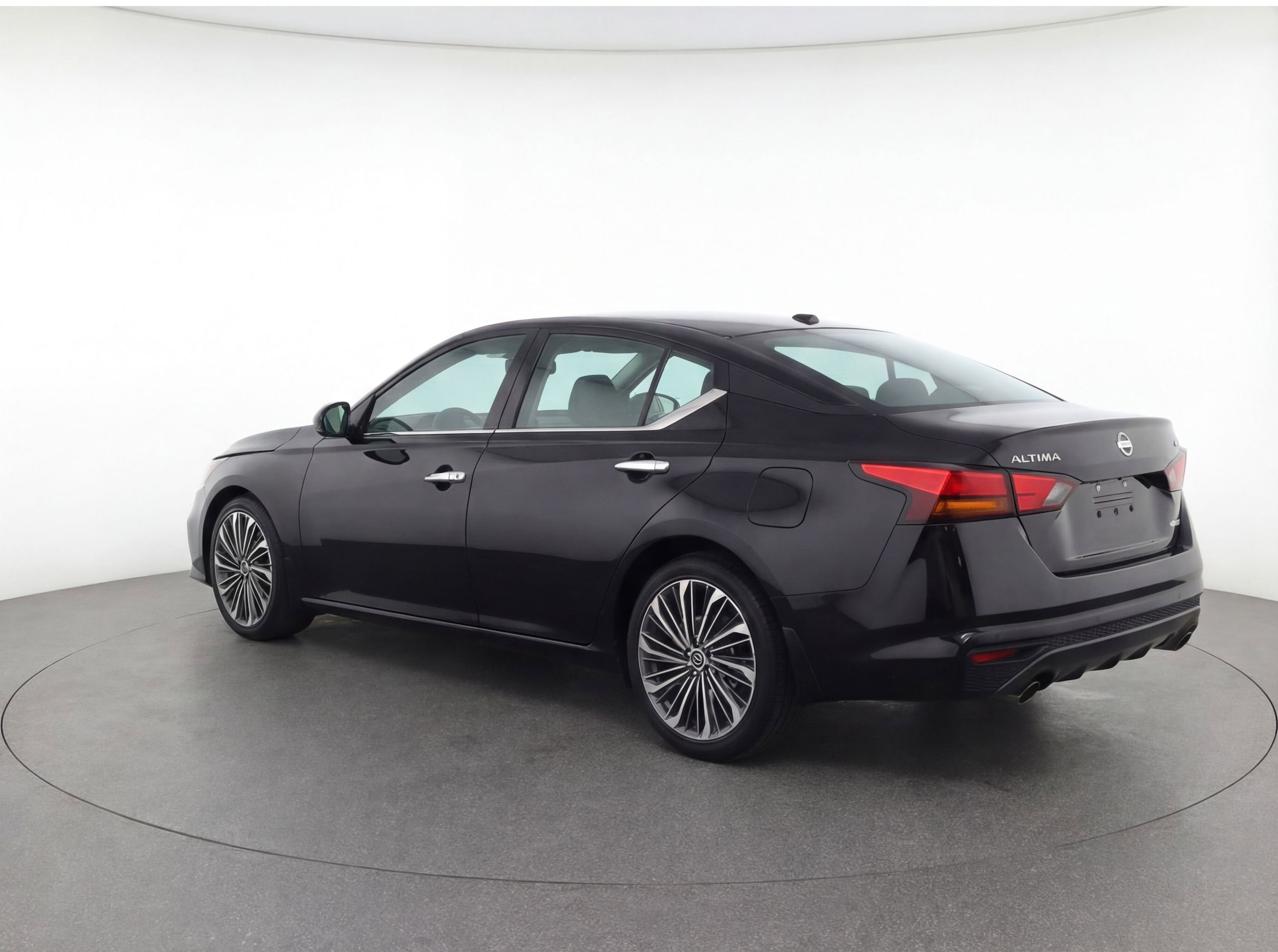 Thumbnail: 2024 Nissan Altima - 6