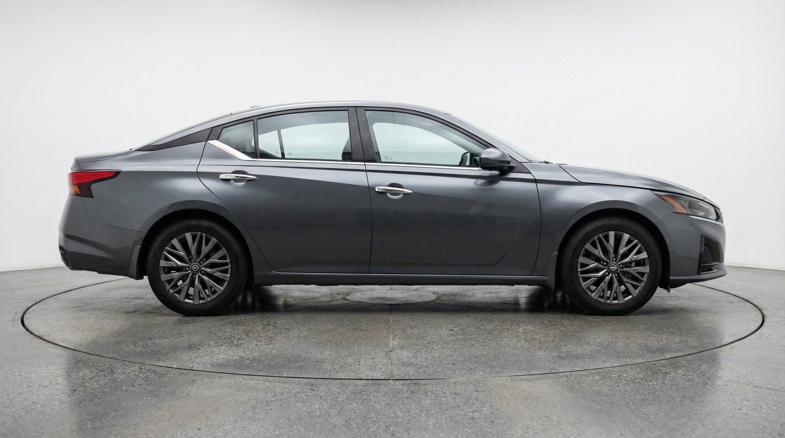 Thumbnail: 2025 Nissan Altima - 11