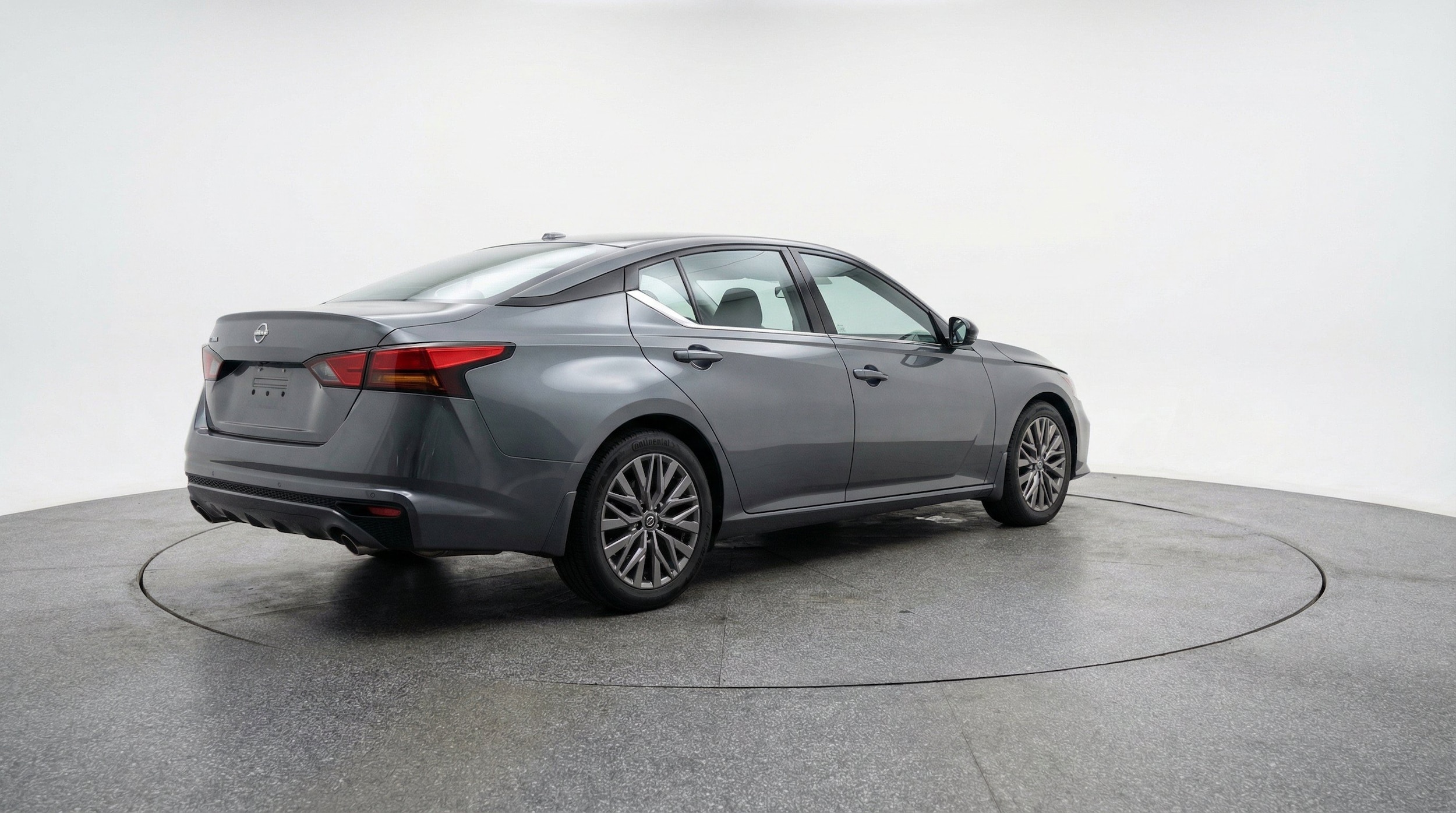 Thumbnail: 2025 Nissan Altima - 9