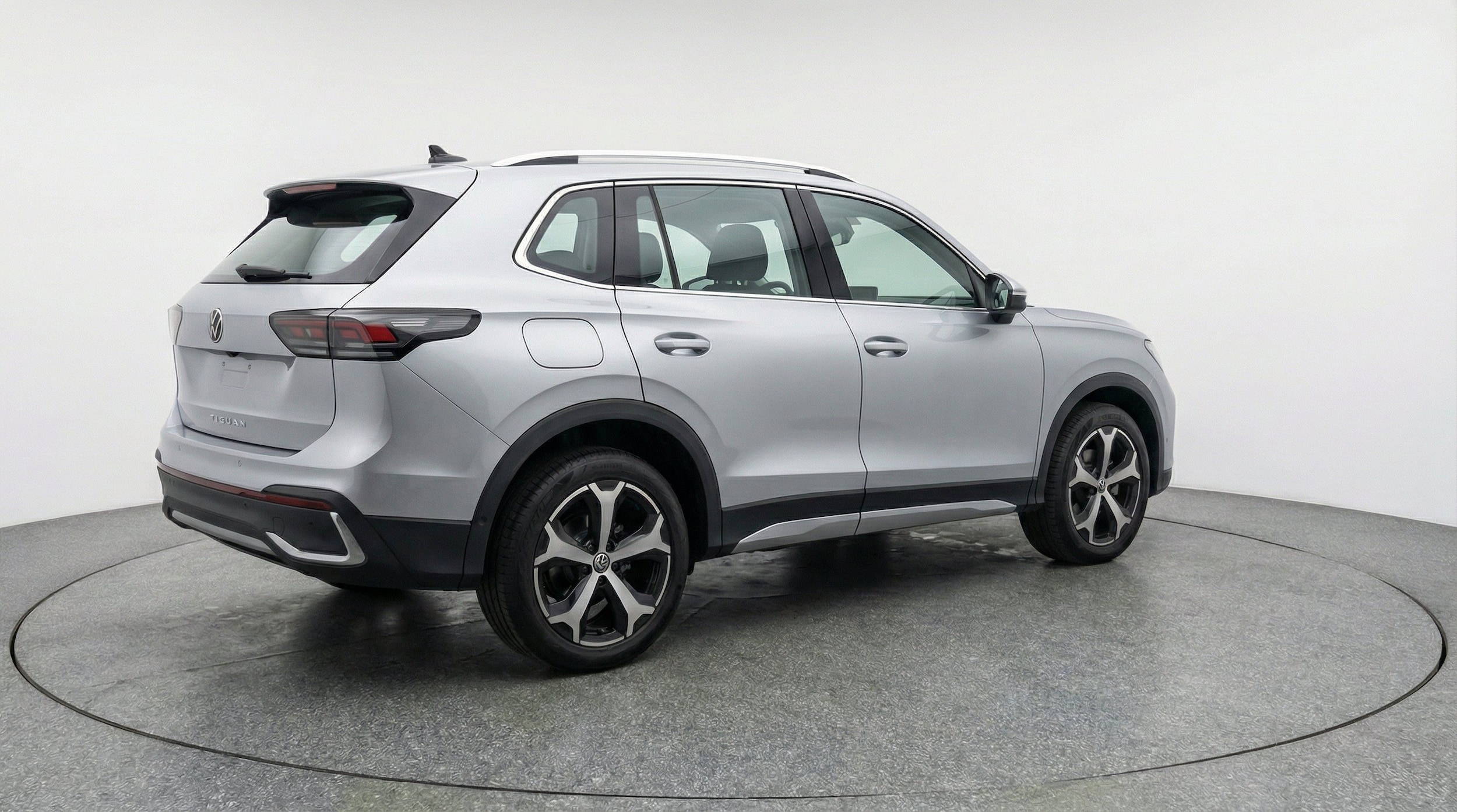 Thumbnail: 2026 Volkswagen Tiguan - 9