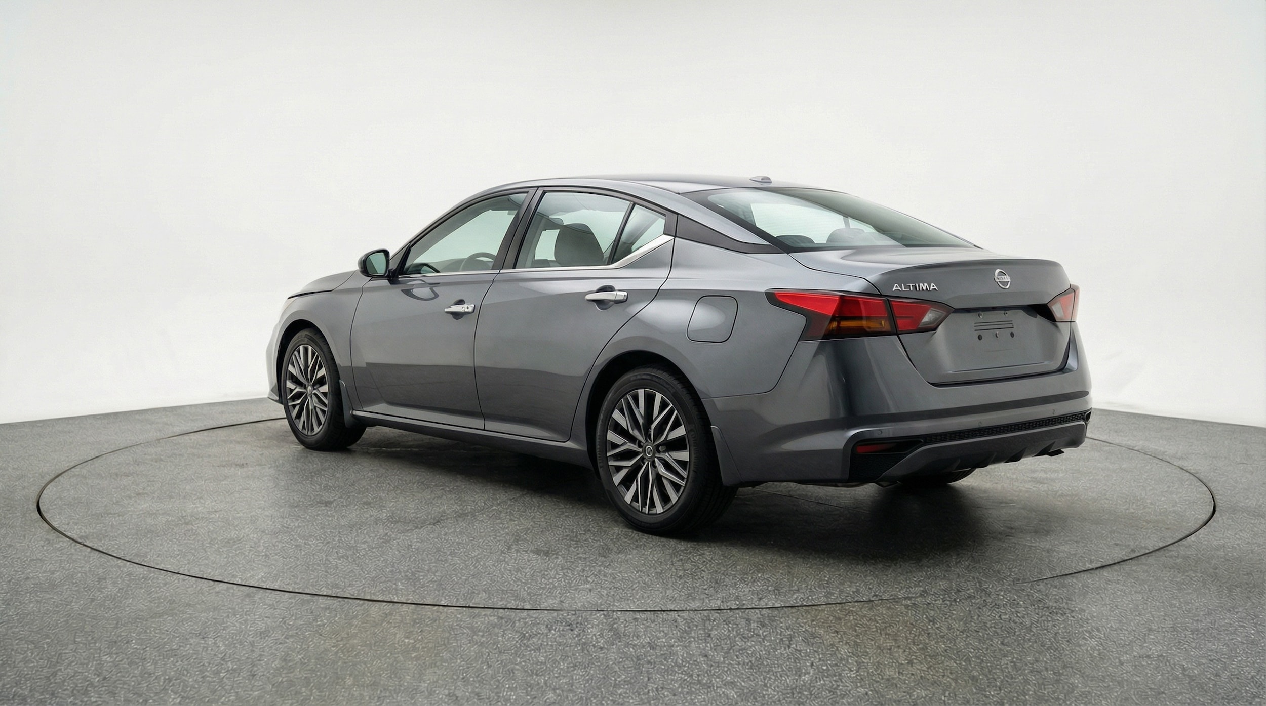 Thumbnail: 2025 Nissan Altima - 5