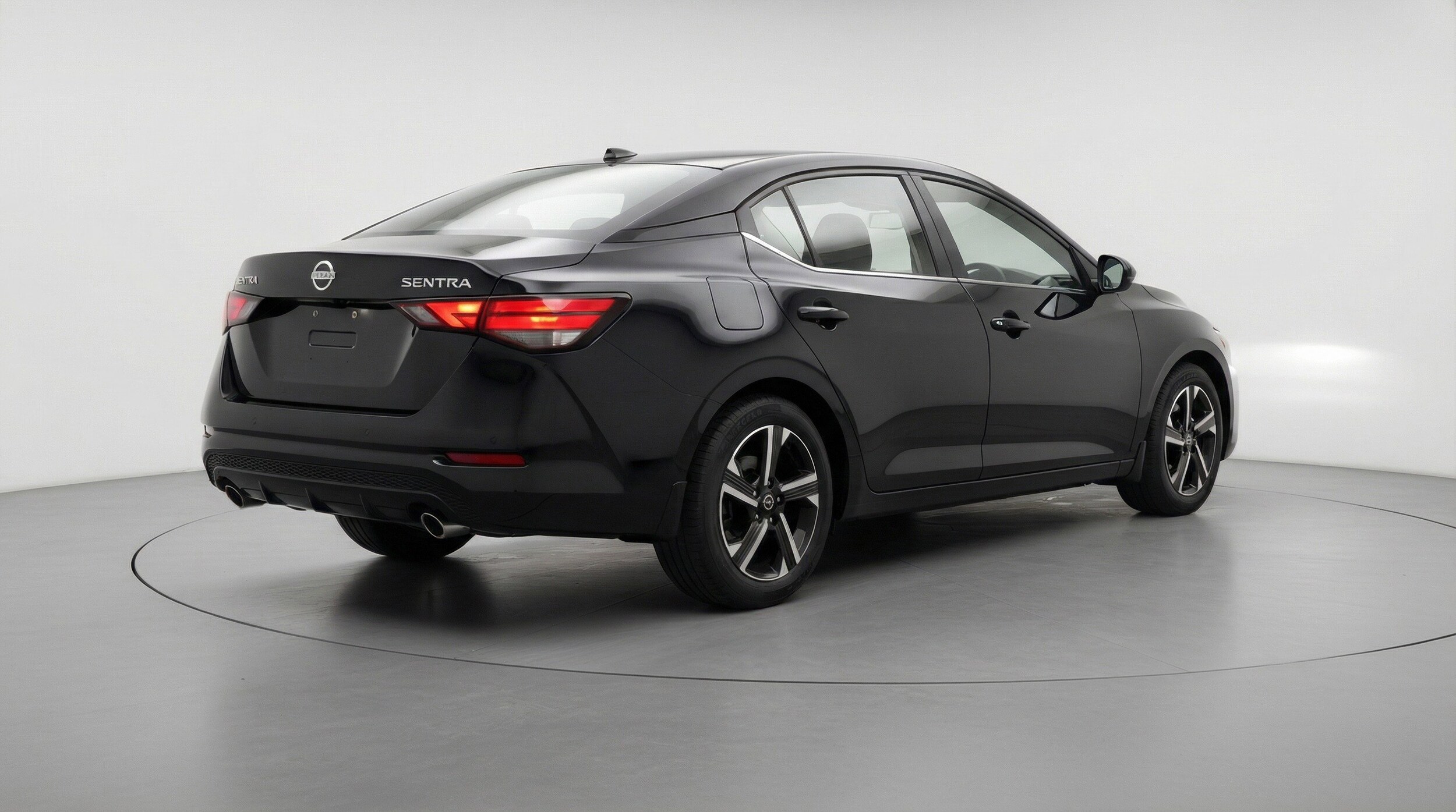 Thumbnail: 2025 Nissan Sentra - 9