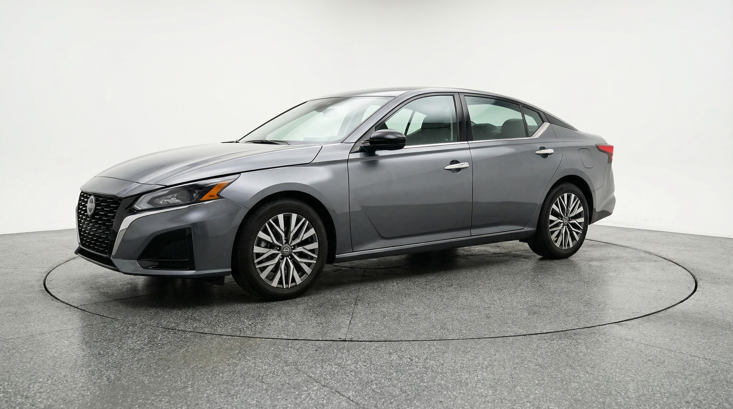 Thumbnail: 2025 Nissan Altima - 3