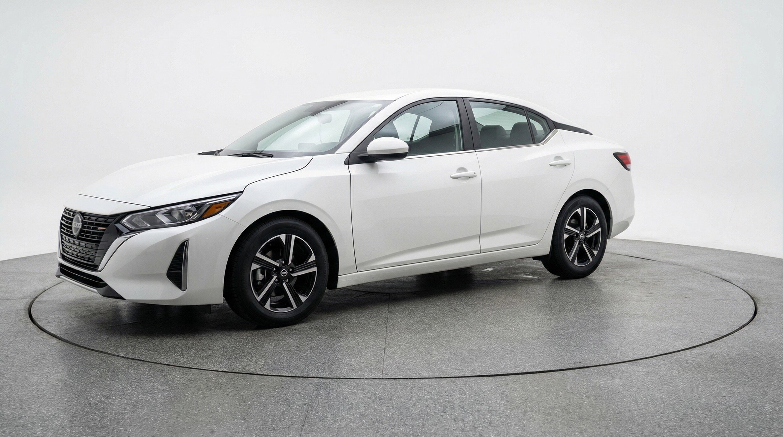 Thumbnail: 2025 Nissan Sentra - 3