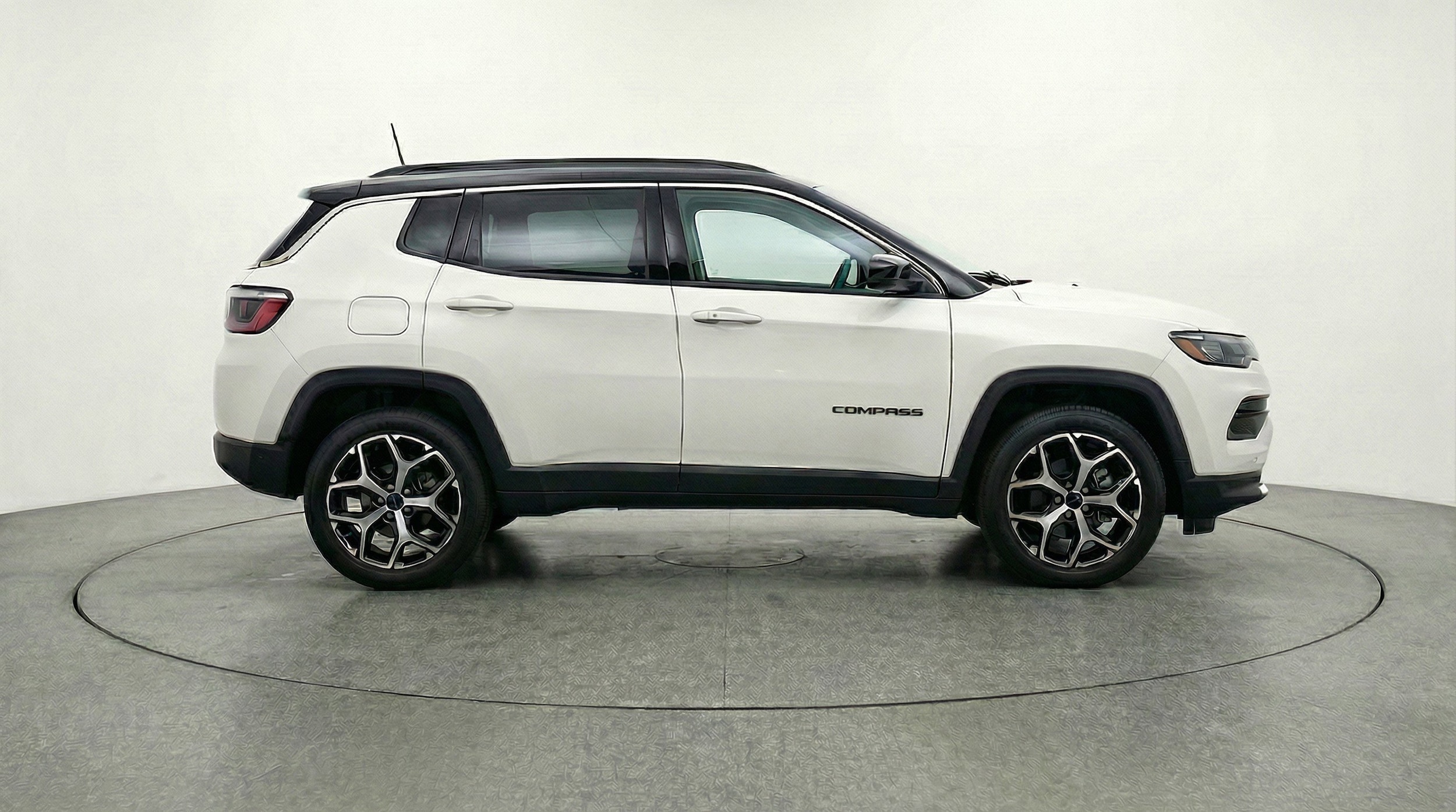 Thumbnail: 2025 Jeep Compass - 11
