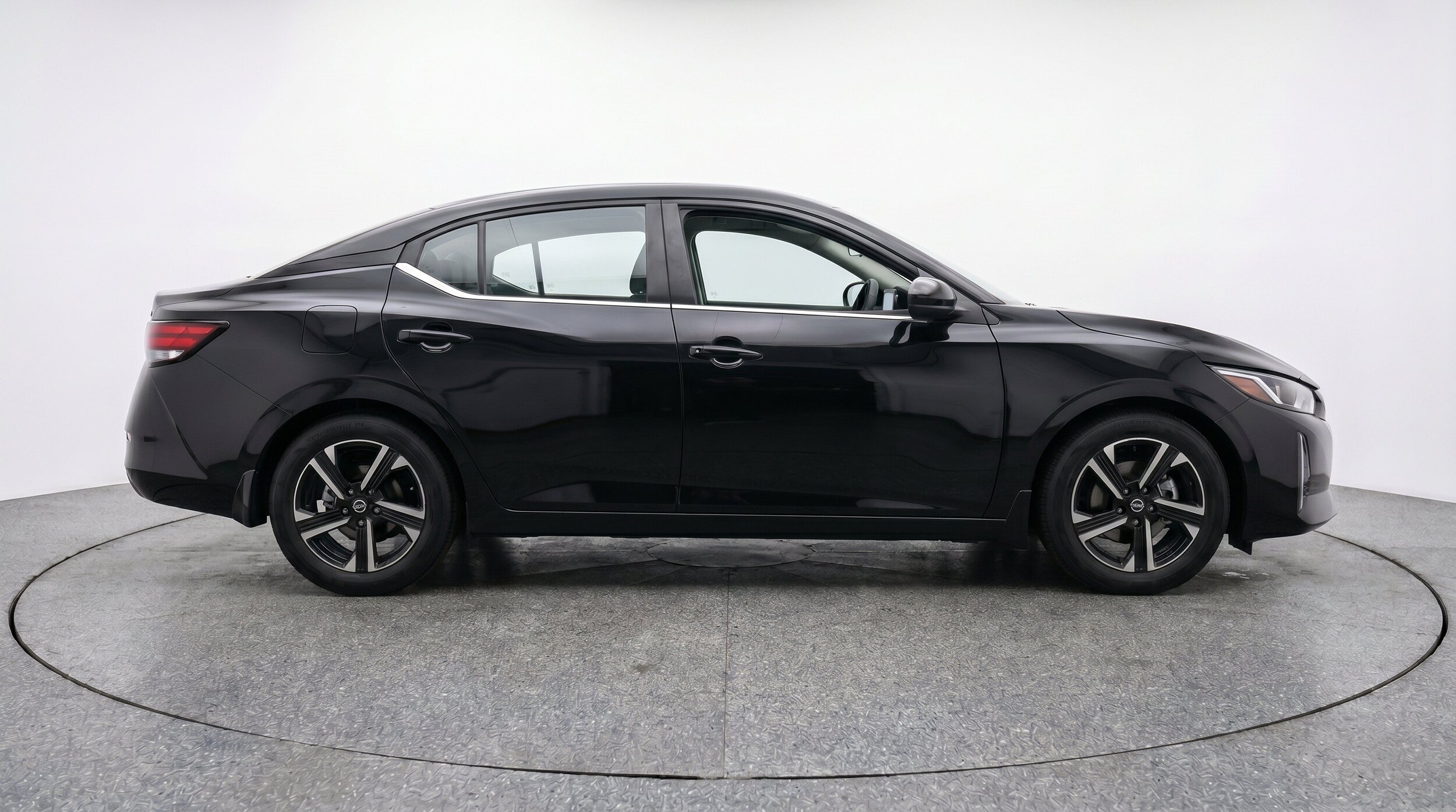 Thumbnail: 2024 Nissan Sentra - 11