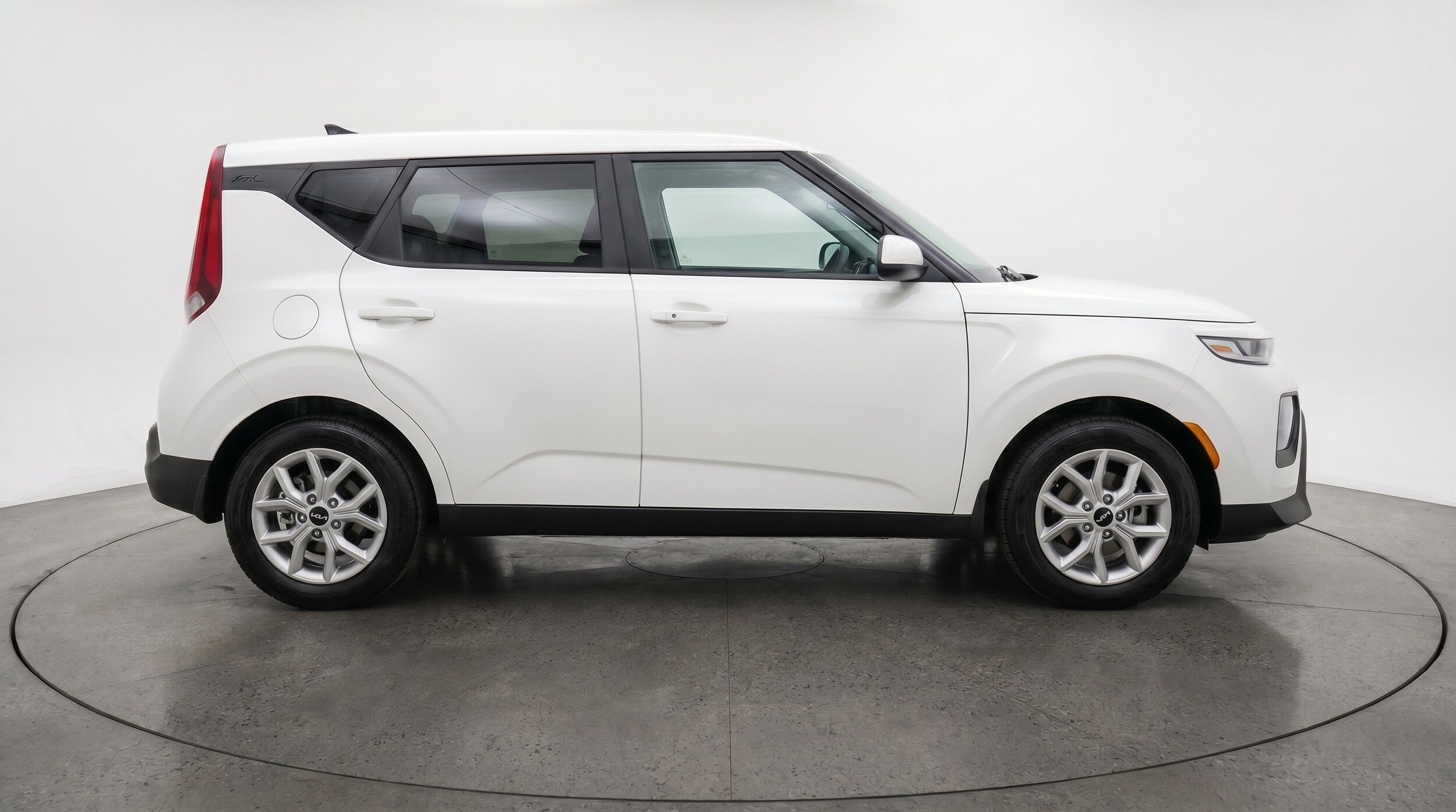 Thumbnail: 2025 Kia Soul - 11
