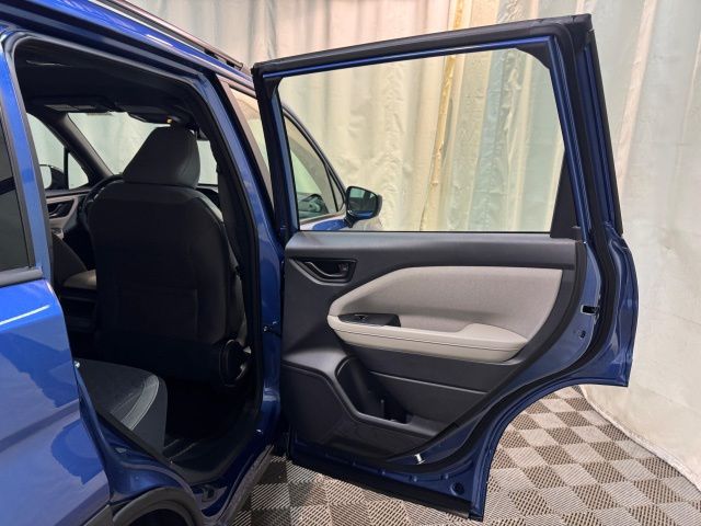 2026 Subaru Forester Base - Photo 30