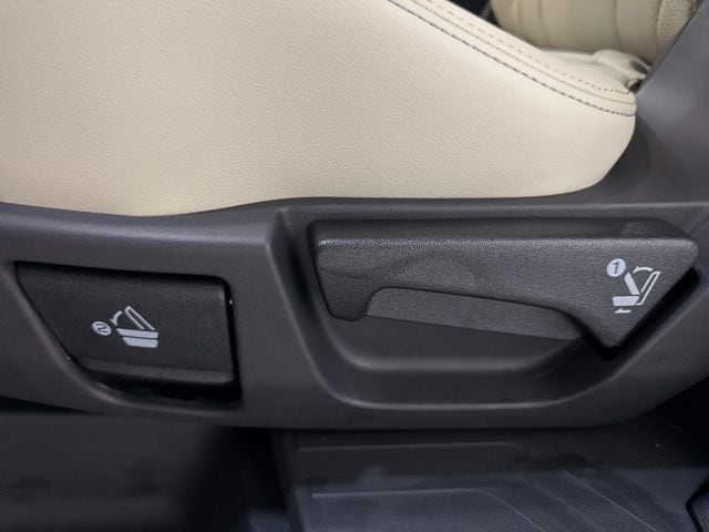 2026 Subaru Ascent Limited - Photo 32