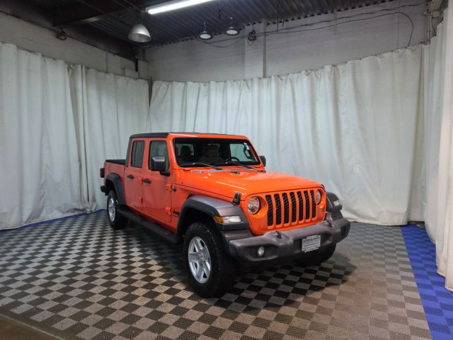 2020 Jeep Gladiator Sport S's photo