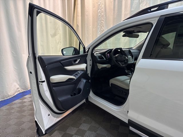 2026 Subaru Ascent Limited - Photo 11