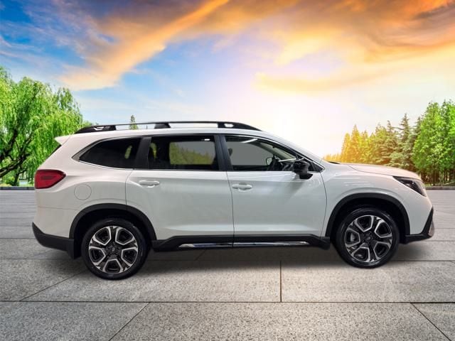 2026 Subaru Ascent Limited - Photo 3