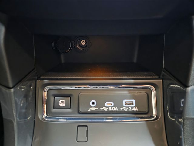 2026 Subaru Ascent Limited - Photo 24