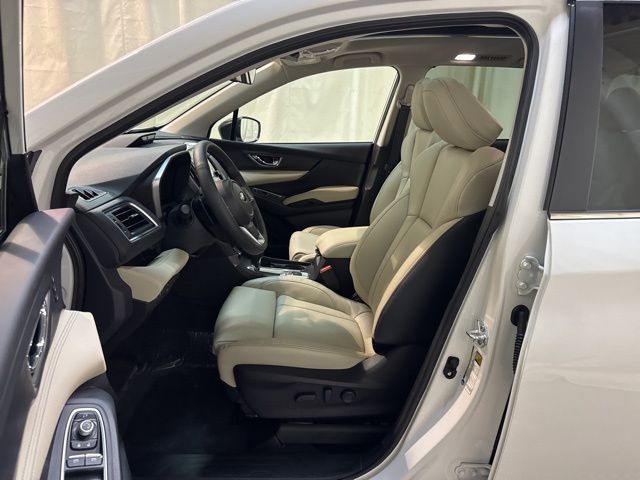 2026 Subaru Ascent Limited - Photo 13
