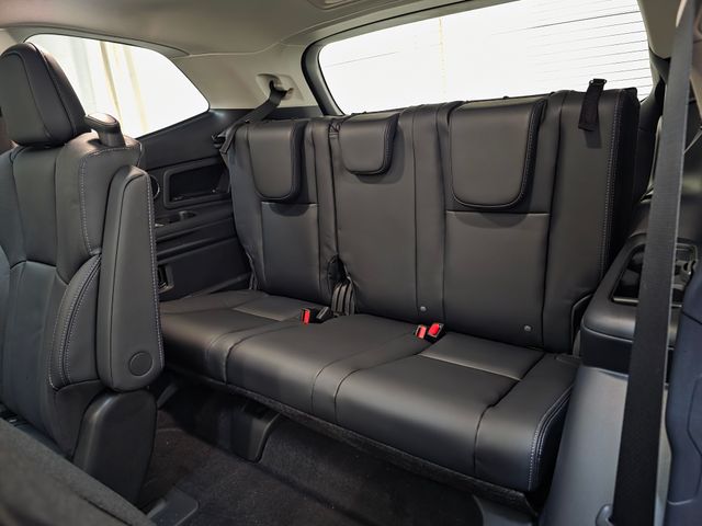 2026 Subaru Ascent Limited - Photo 35