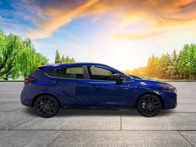 2025 Subaru Impreza RS photo 2