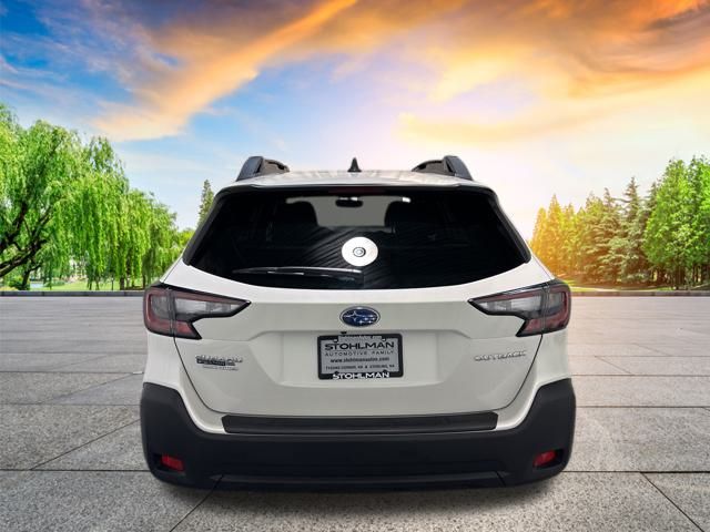 2025 Subaru Outback Premium photo 4