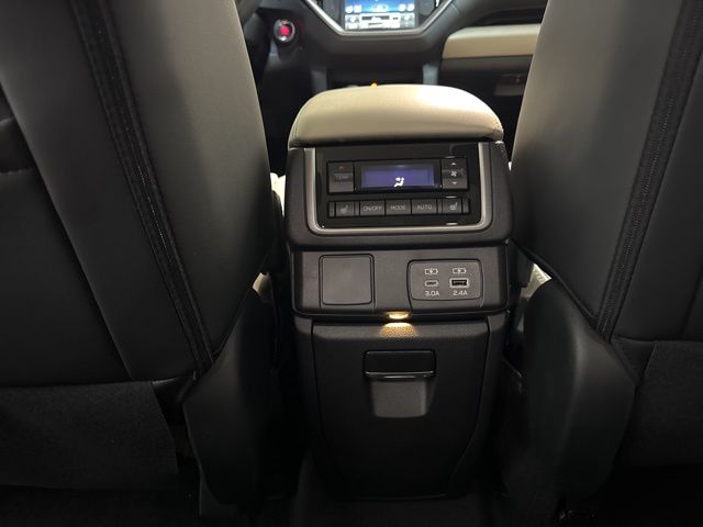 2026 Subaru Ascent Limited - Photo 33