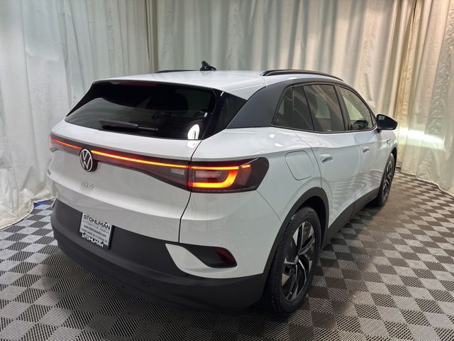 2021 Volkswagen ID.4 Pro photo 4