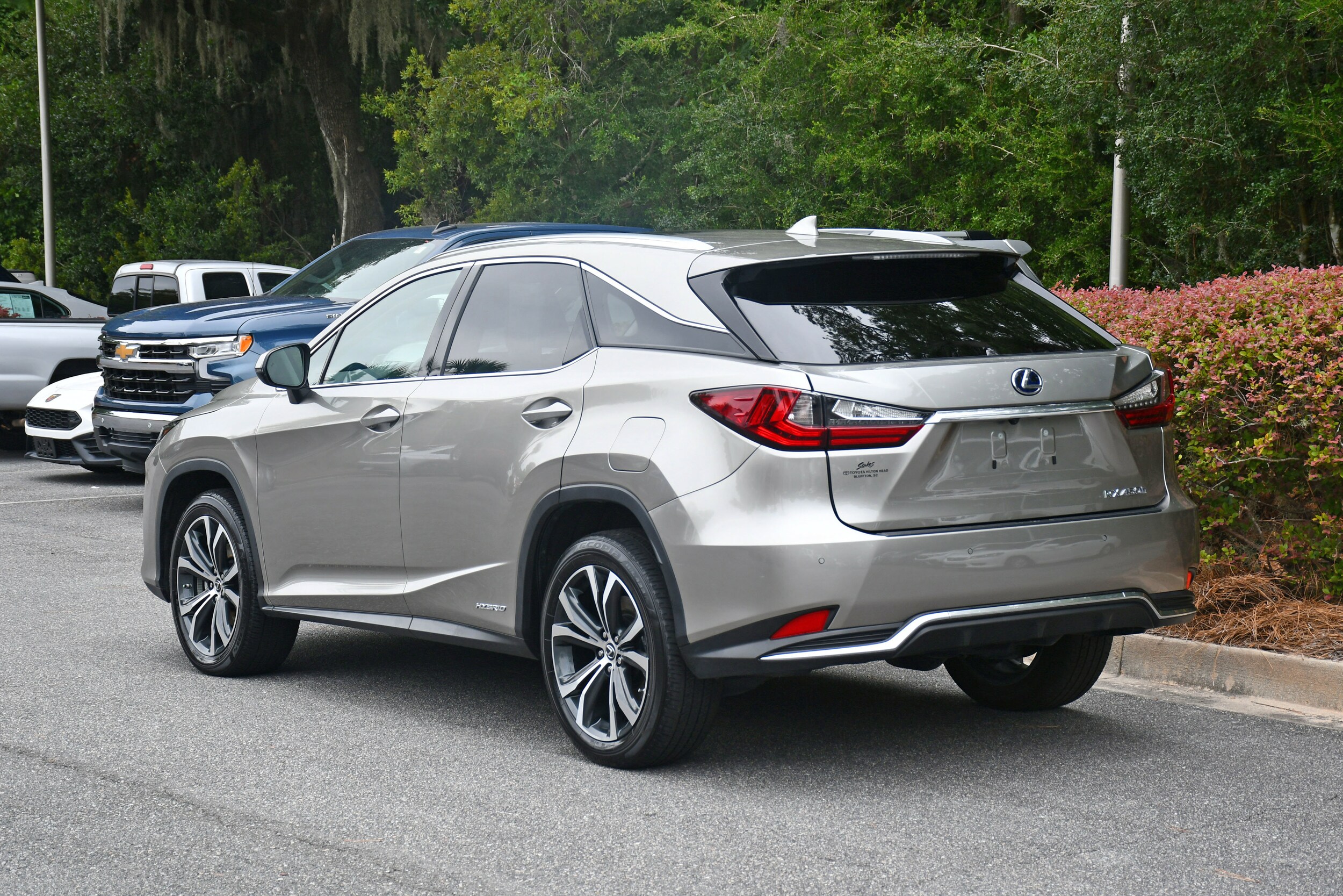 2021 Lexus RX 450h AWD photo 3