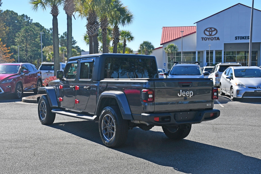 Used 2022 Jeep Gladiator Overland Overland 4x4