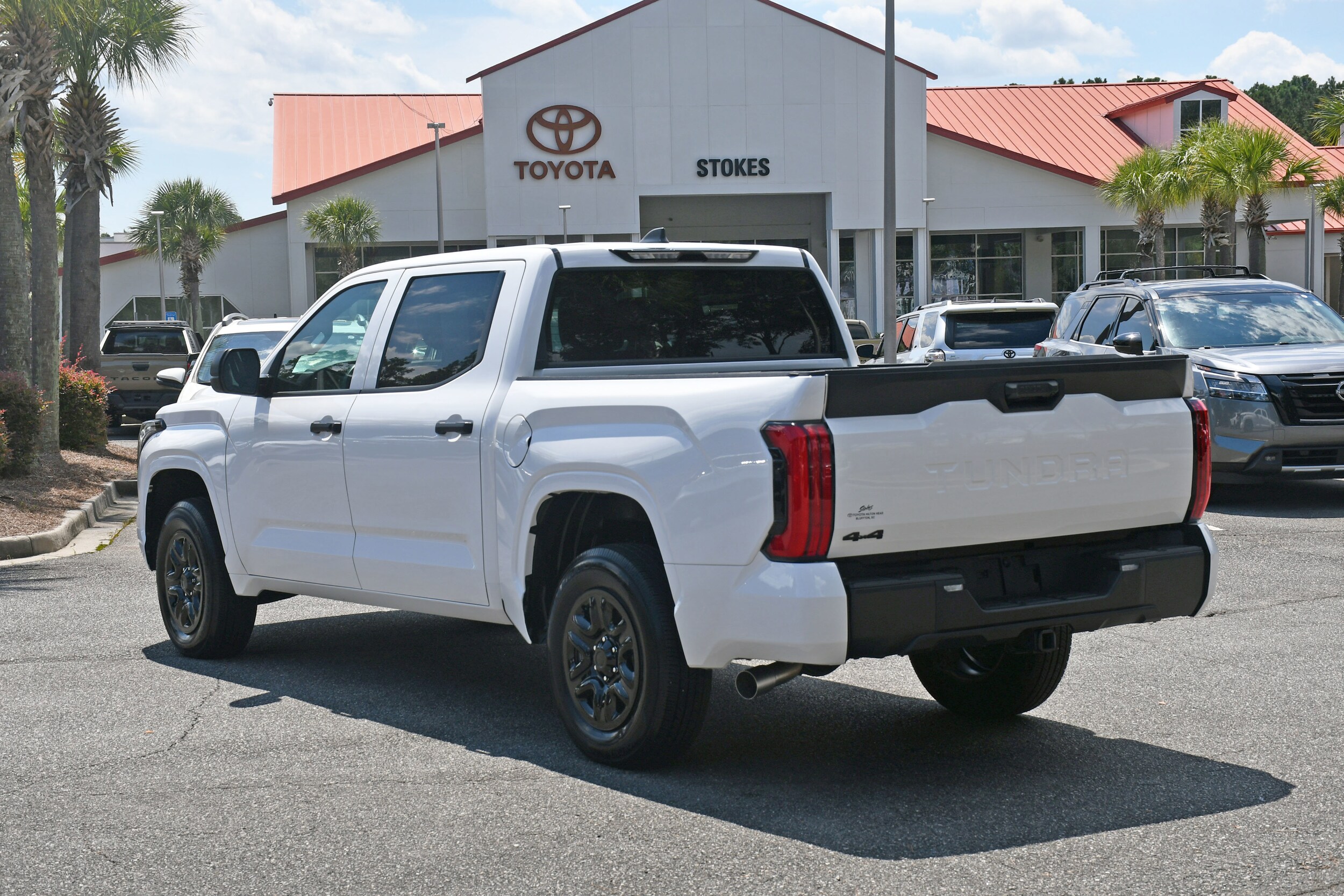2025 Toyota Tundra SR CrewMax photo 3