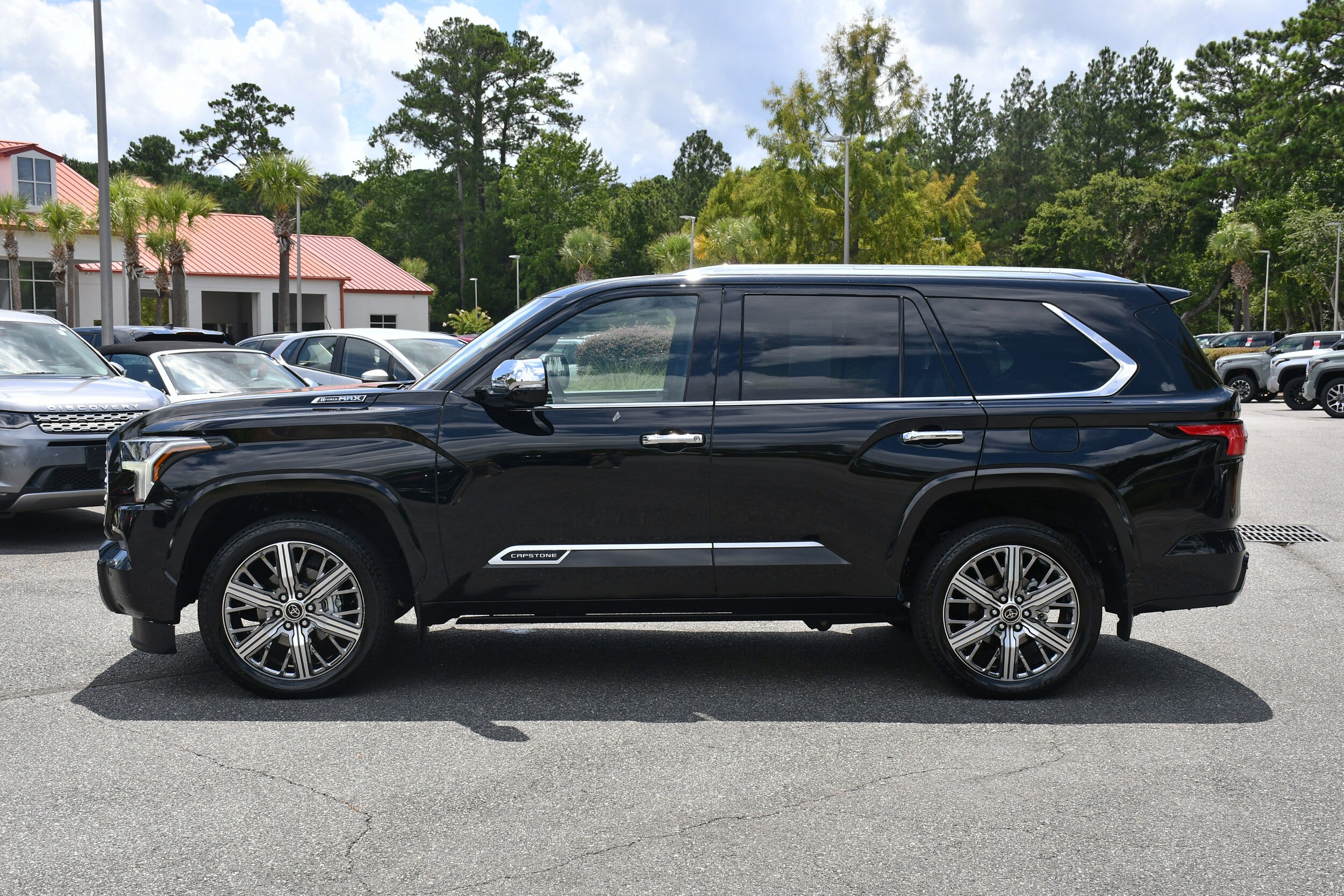 2024 Toyota Sequoia Capstone photo 2