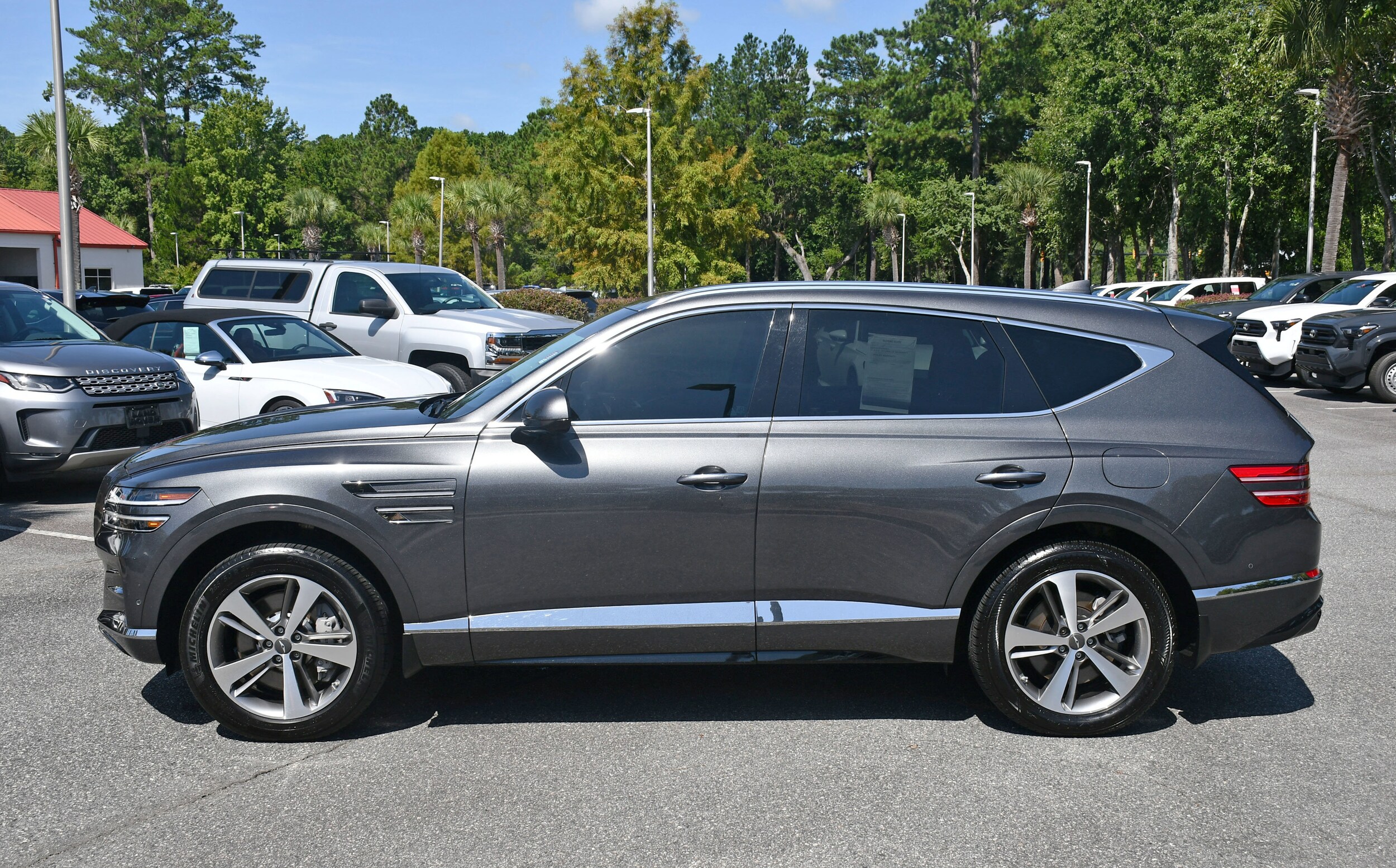 2021 Genesis GV80 Advanced photo 2
