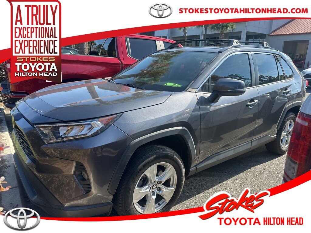 Used 2021 Toyota RAV4 XLE XLE FWD