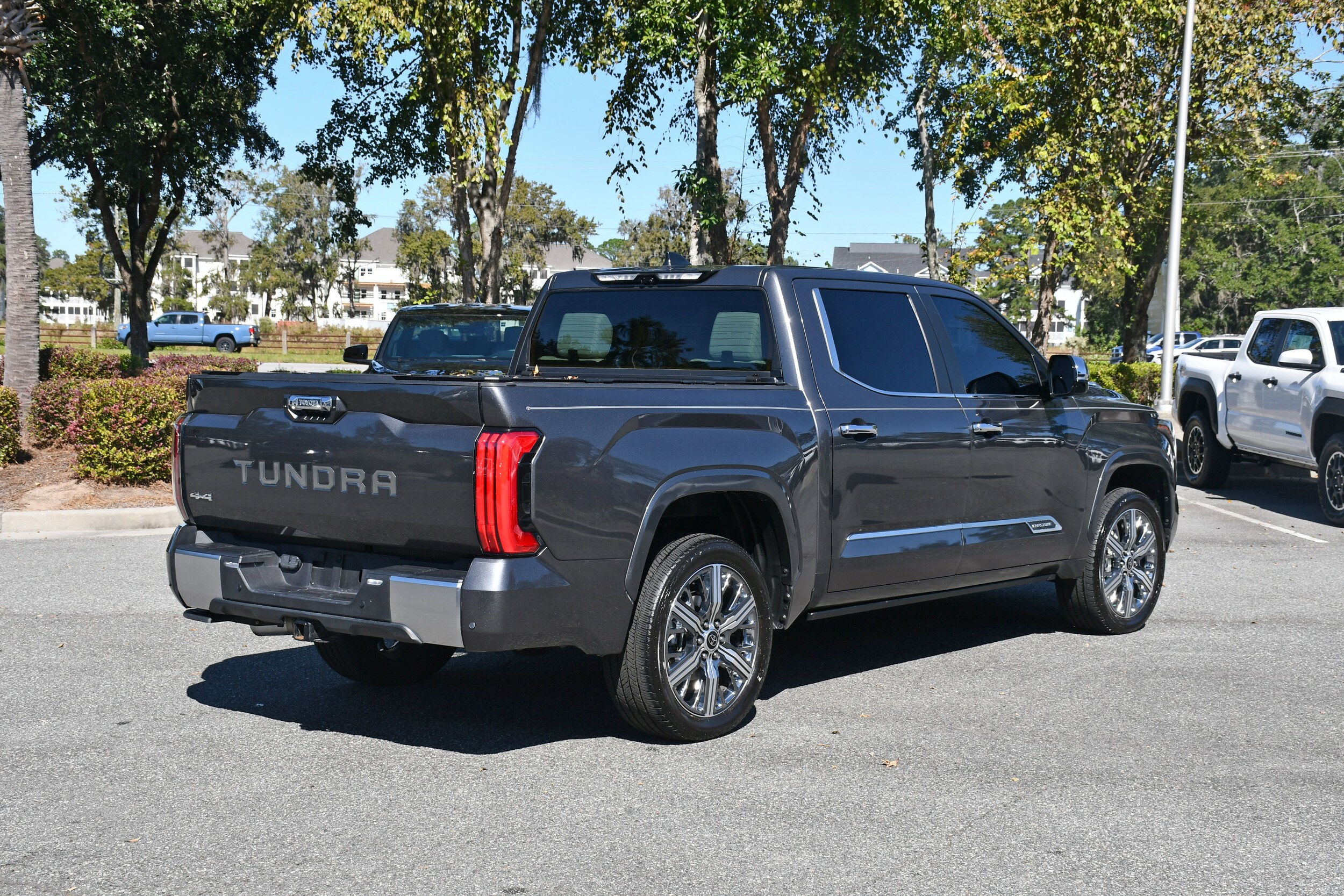 2024 Toyota Tundra CapStone CrewMax photo 4