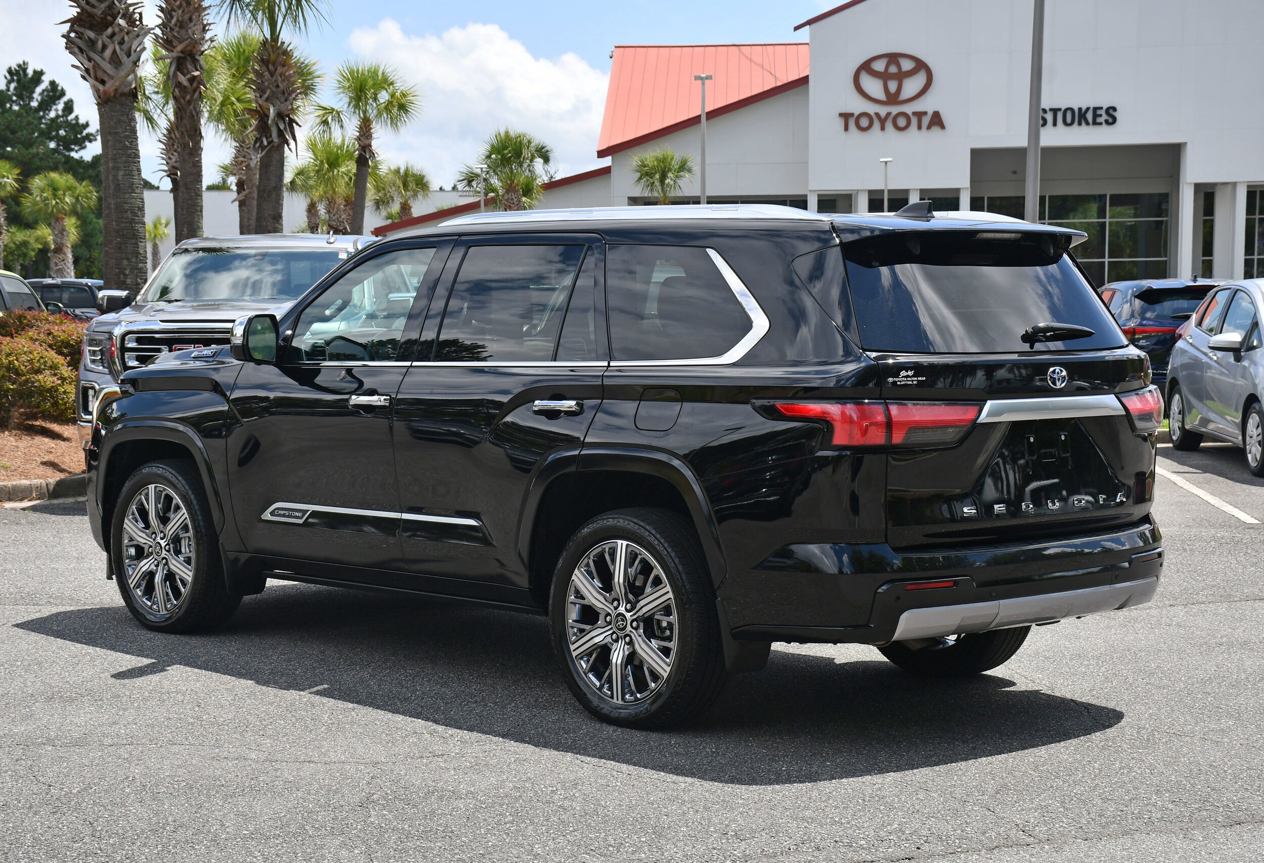 2024 Toyota Sequoia Capstone photo 3