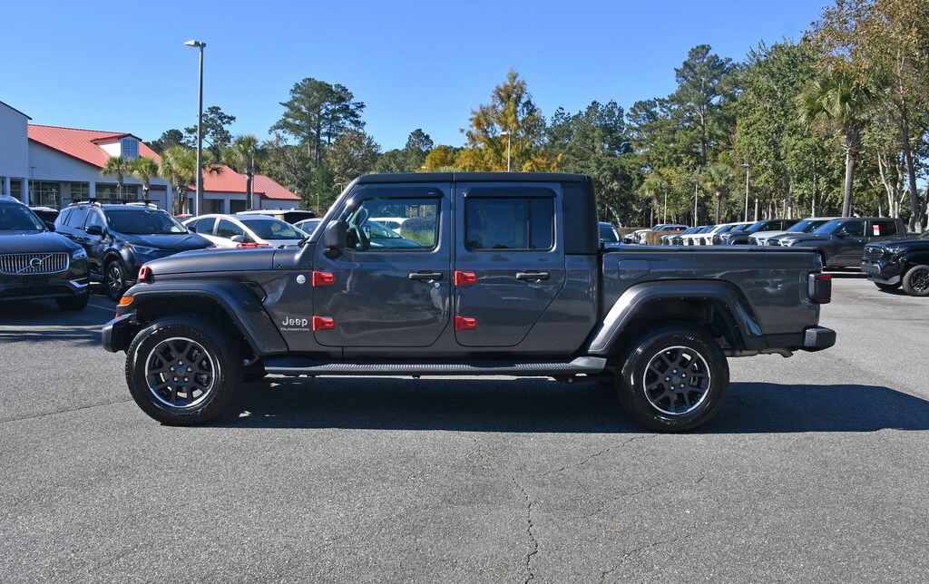 Used 2022 Jeep Gladiator Overland Overland 4x4