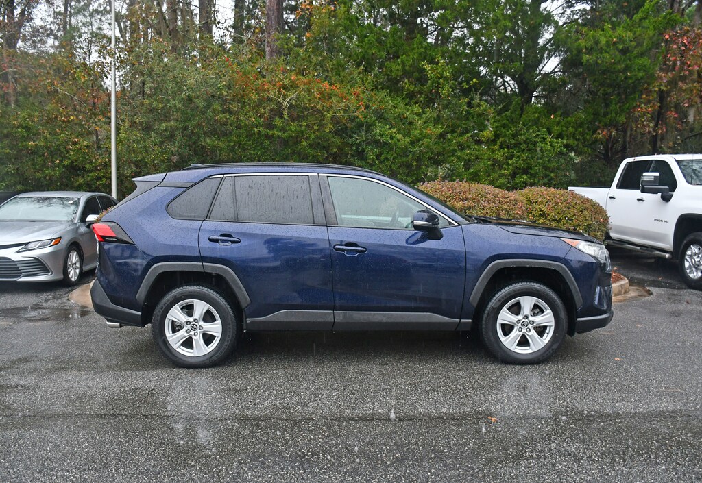 Used 2019 Toyota RAV4 XLE XLE AWD