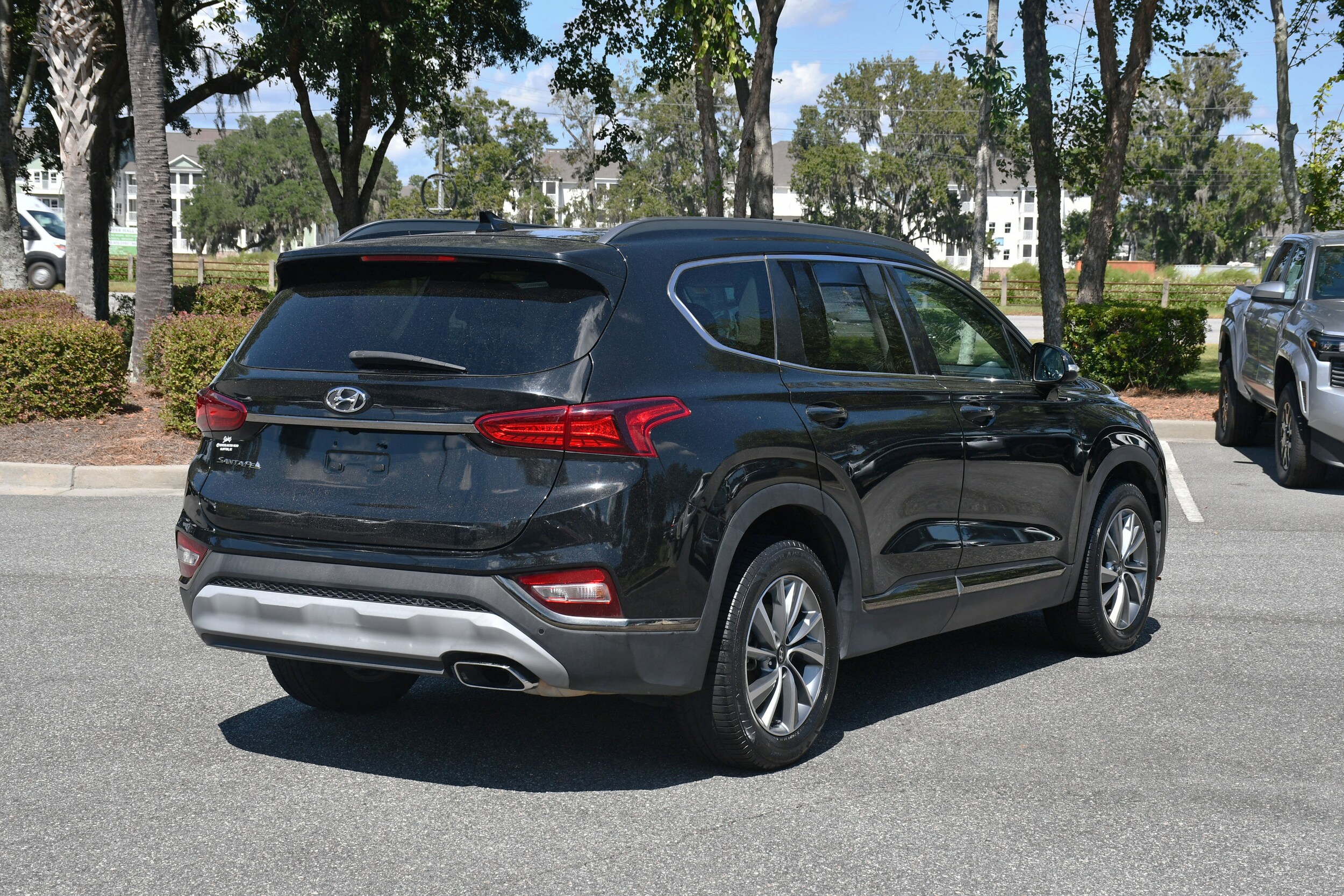 2019 Hyundai Santa Fe Limited photo 3