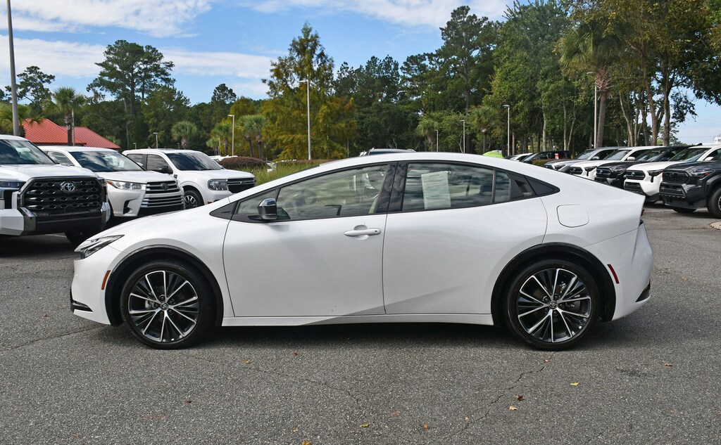 Used 2023 Toyota Prius