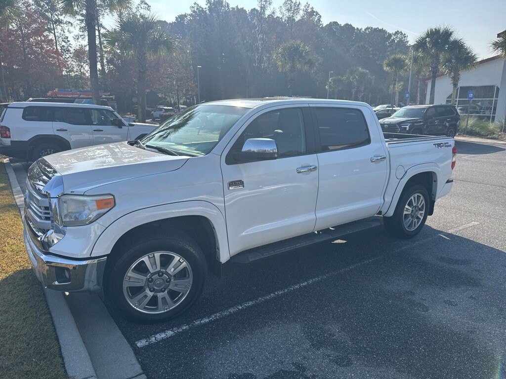 Used 2015 Toyota Tundra Platinum CrewMax 5.7L FFV V8 6-Spd AT Platinum