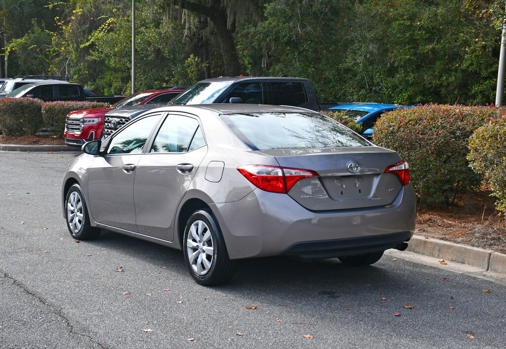 Used 2014 Toyota Corolla LE Sedan
