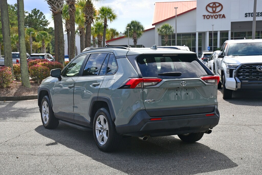 Used 2019 Toyota RAV4 XLE XLE FWD