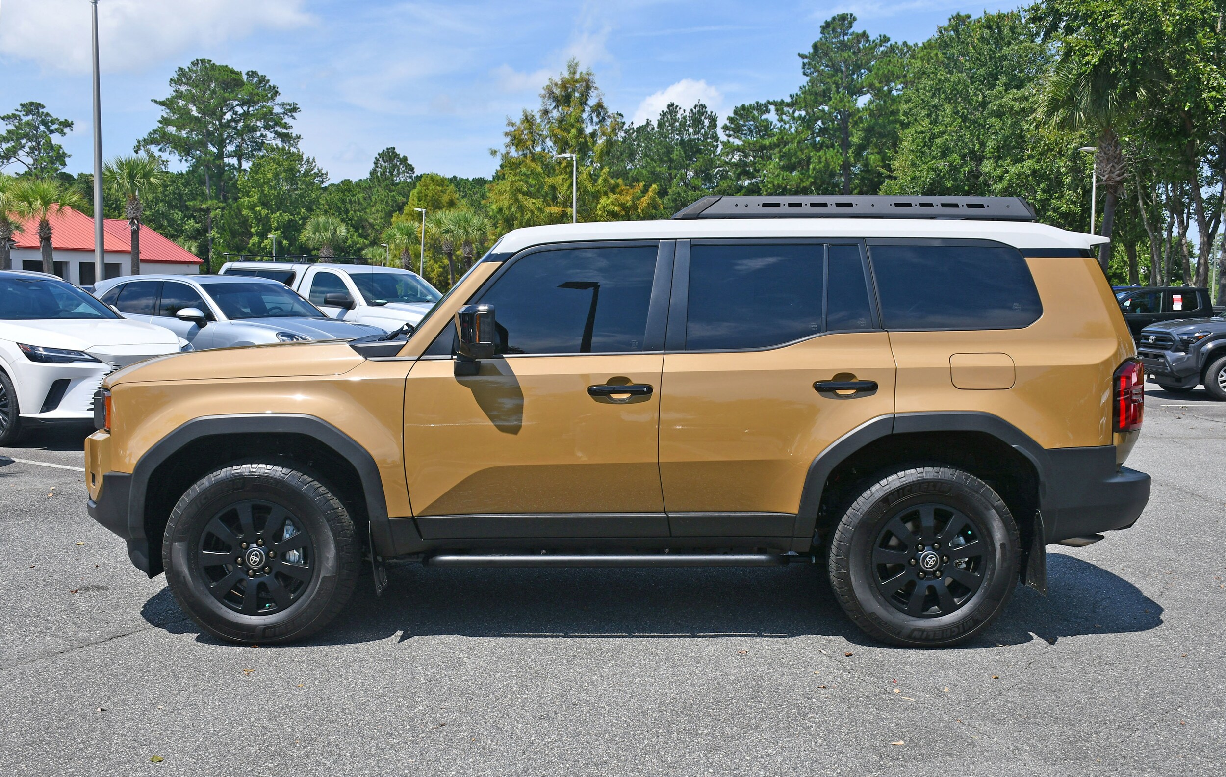 2024 Toyota Land Cruiser First Edition photo 2