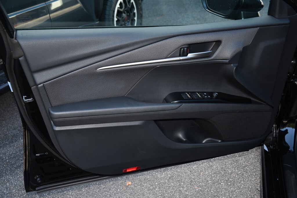 Used 2016 Toyota Camry LE Sedan