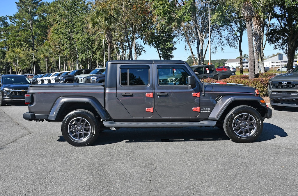 Used 2022 Jeep Gladiator Overland Overland 4x4