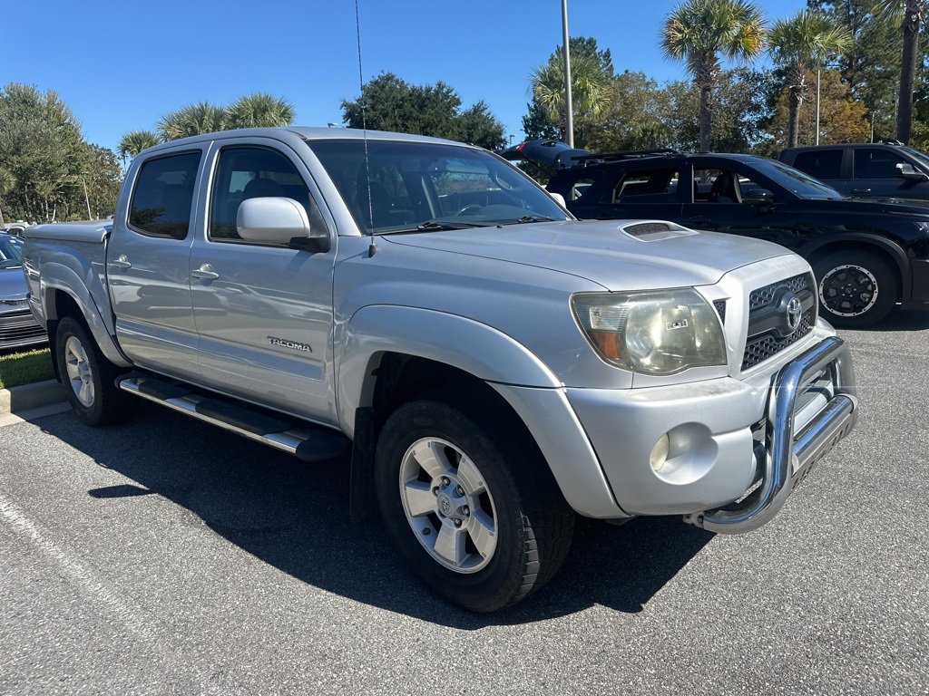 2011 Toyota Tacoma 4x4 V6 photo 2