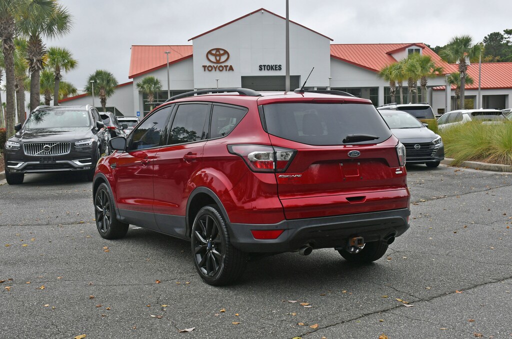 Used 2017 Ford Escape SE SE FWD