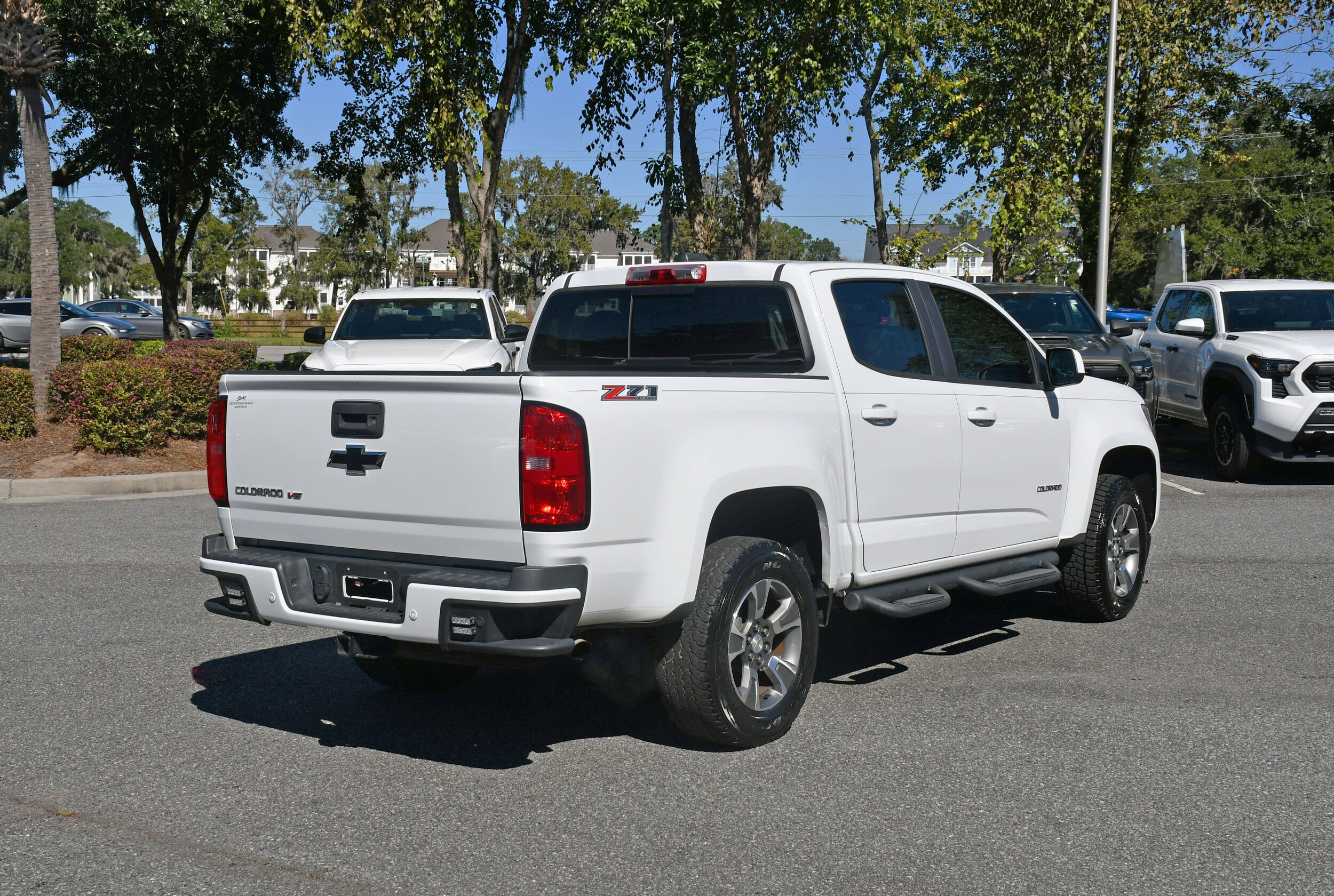 2019 Chevrolet Colorado Z71 photo 3