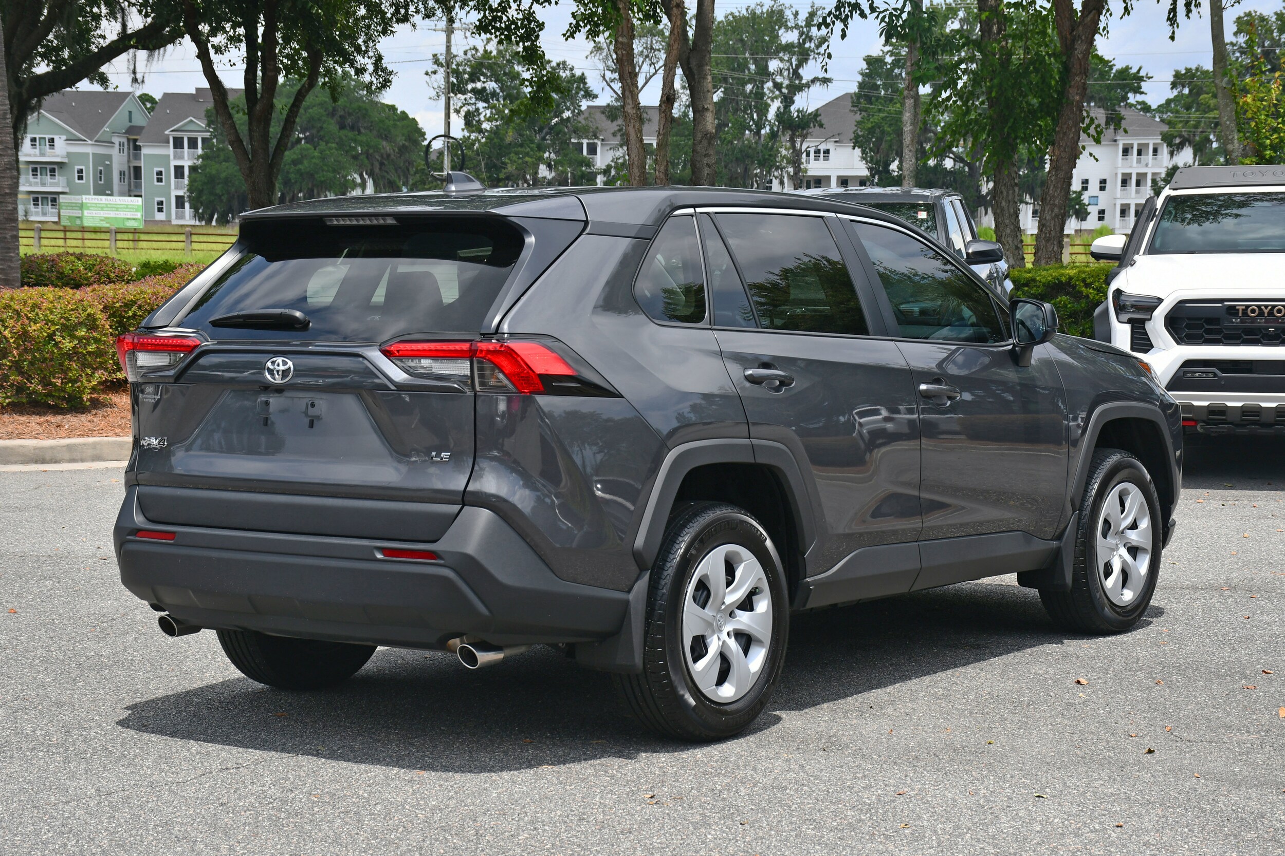 2024 Toyota RAV4 LE photo 3