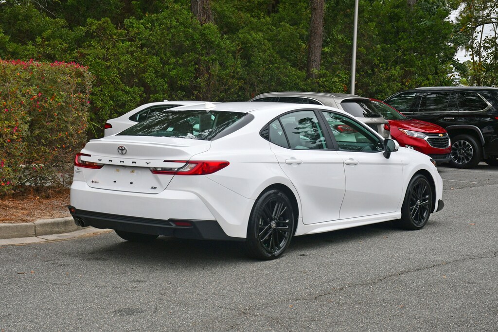 Used 2025 Toyota Camry SE SE