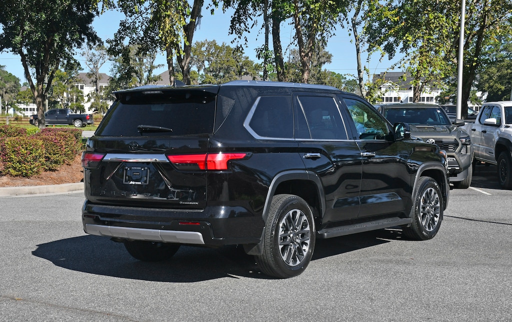 Used 2025 Toyota Sequoia Limited Limited 4WD