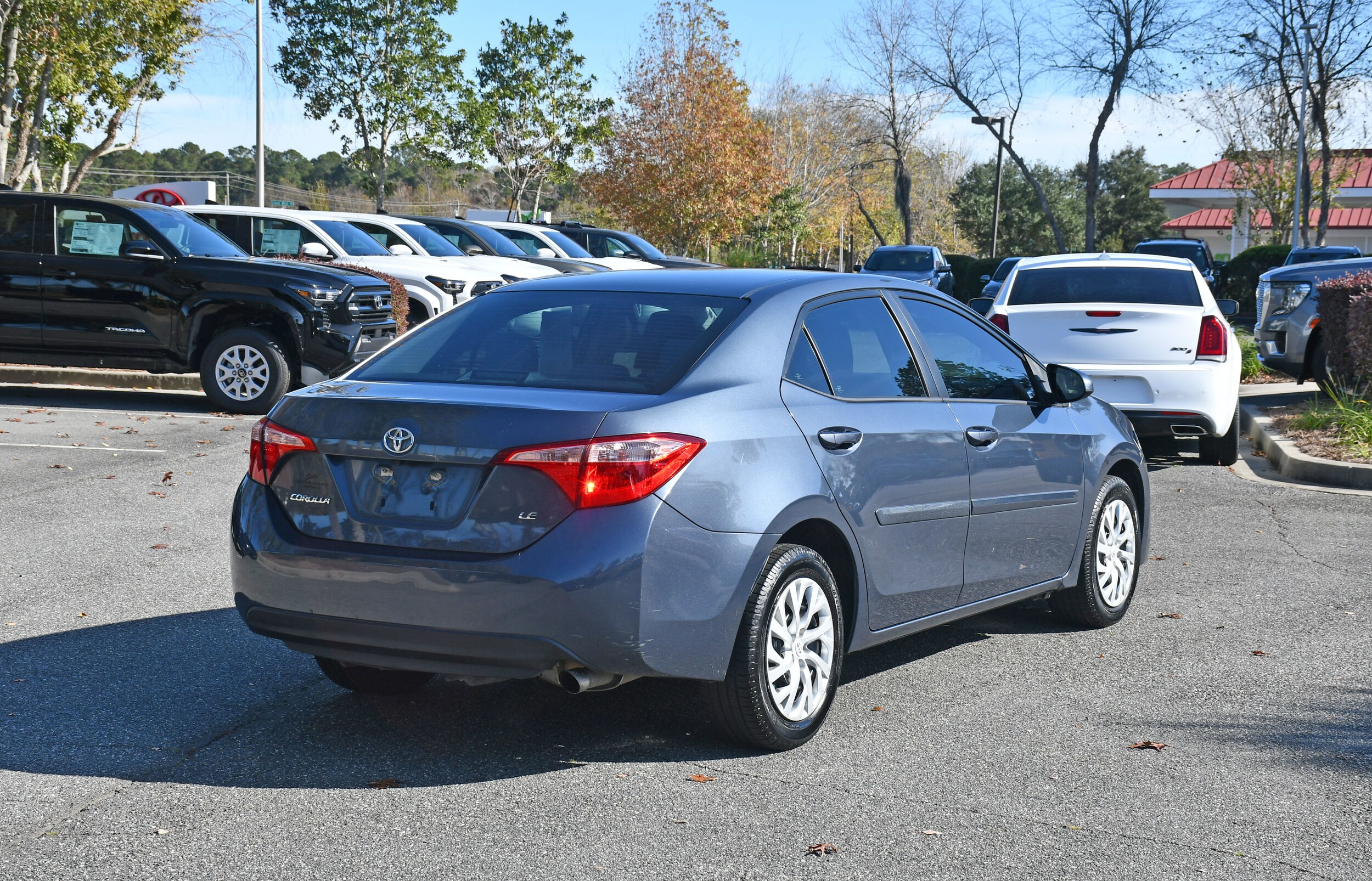 2018 Toyota Corolla L photo 4